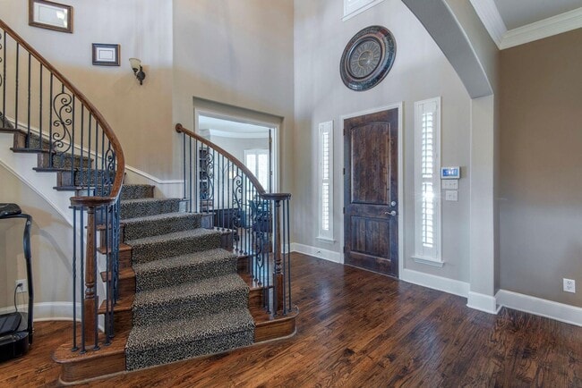 Building Photo - 2264 Hermitage Dr