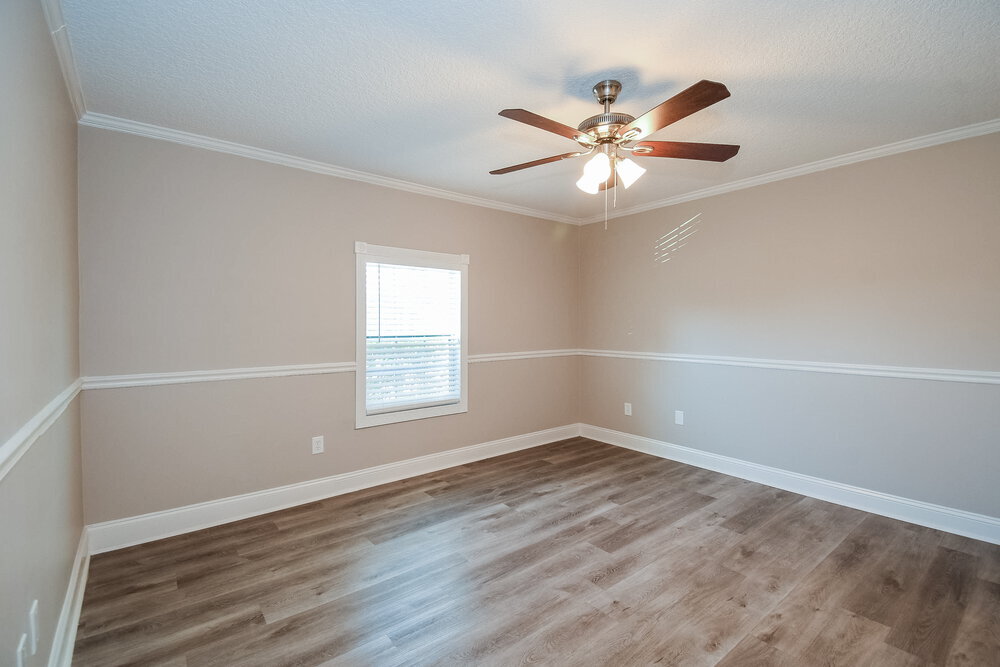 Building Photo - 3083 Wavering Ln