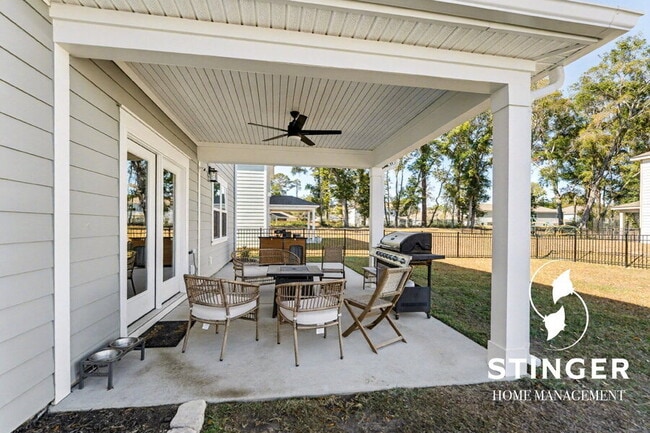 Building Photo - 1139 Salty Hammock Ct