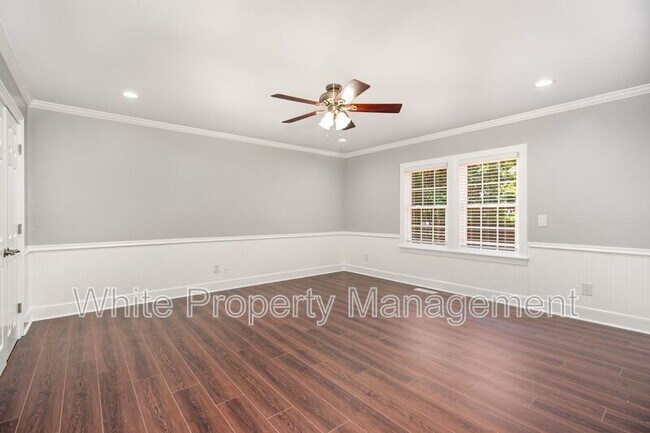Building Photo - 6121 Dovefield Rd