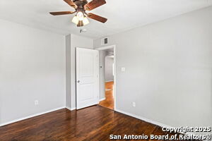 Building Photo - 1334 W Ridgewood Ct
