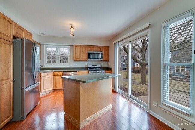 Building Photo - 1080 Rockport Dr