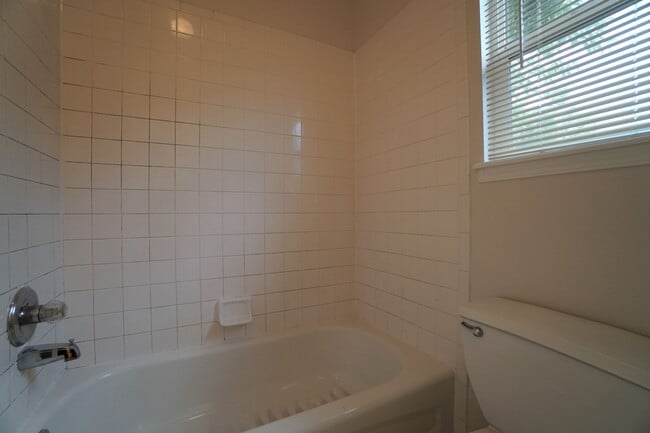 Building Photo - 6151 Bow River Dr