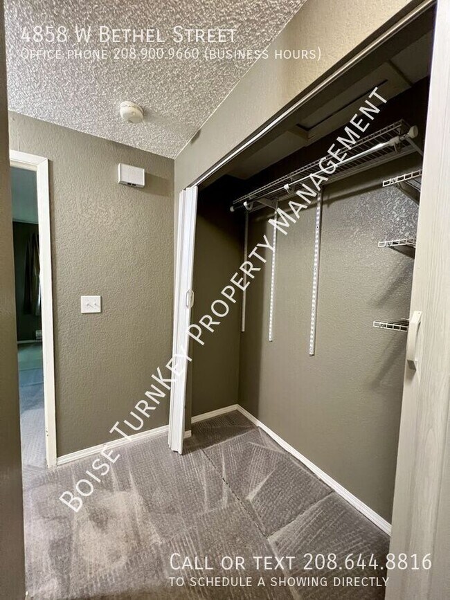 Building Photo - 4858 W Bethel St
