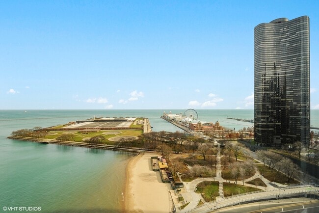 Building Photo - 600 N Lake Shore Dr