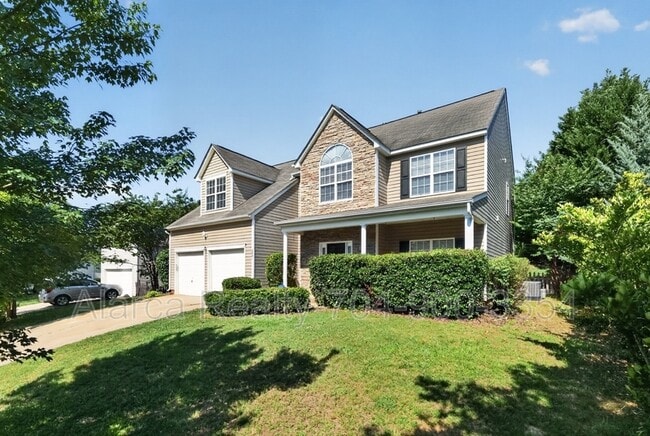 Building Photo - 2041 White Cedar Ln