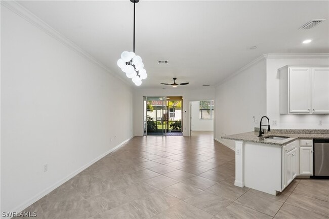 Building Photo - 1751 Alameda Dr