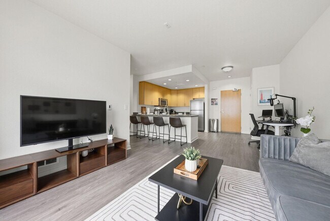 Building Photo - 555 Mission Rock St