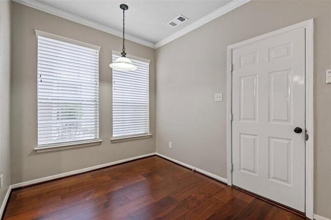 Building Photo - 107 S Spiral Vine Cir