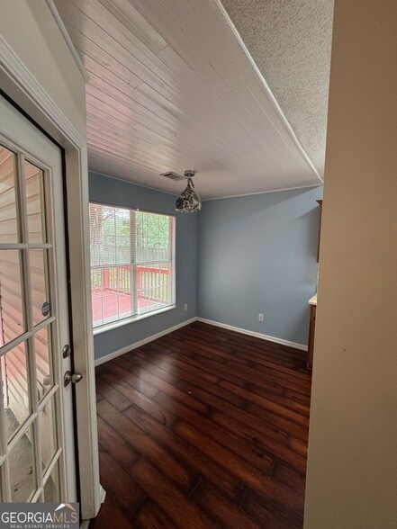 Building Photo - 1840 Arborwood Dr