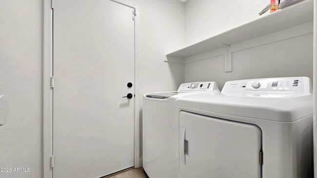 Building Photo - 16227 W Maui Ln