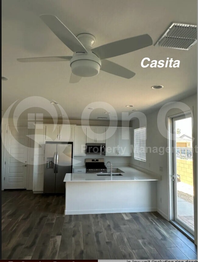 Building Photo - 3303 S Piedra Cir