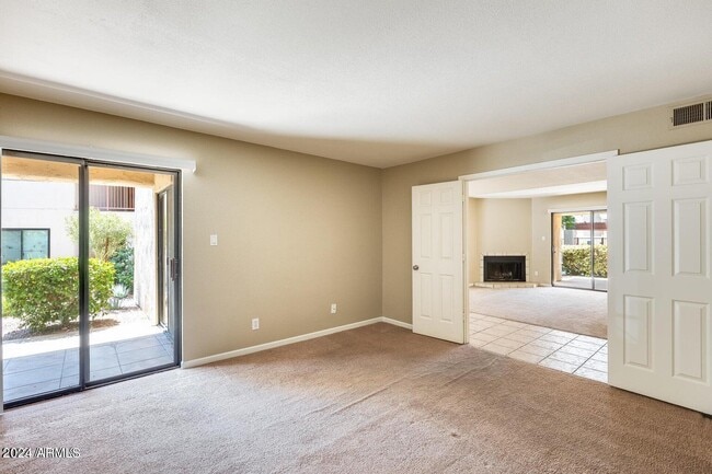 Building Photo - 9340 92ND St