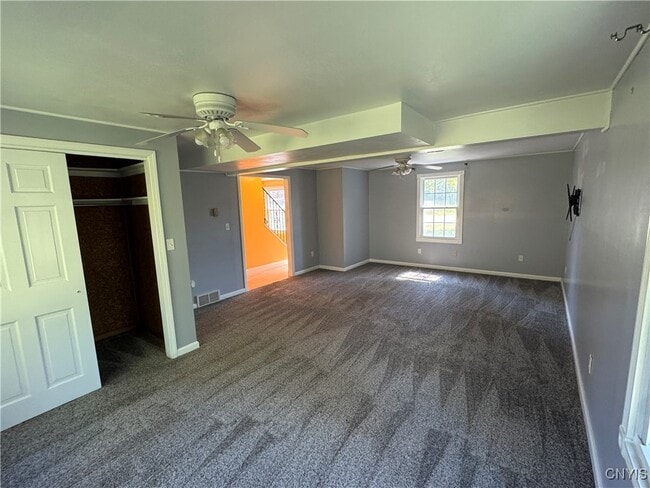 Building Photo - 3059 Hayfield Ln