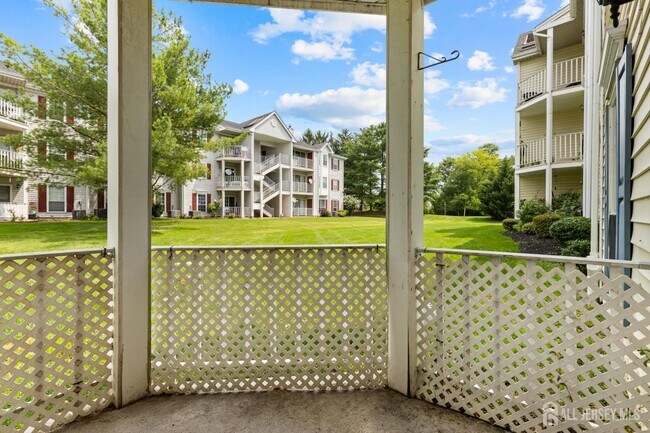 Building Photo - 454 Northam Dr