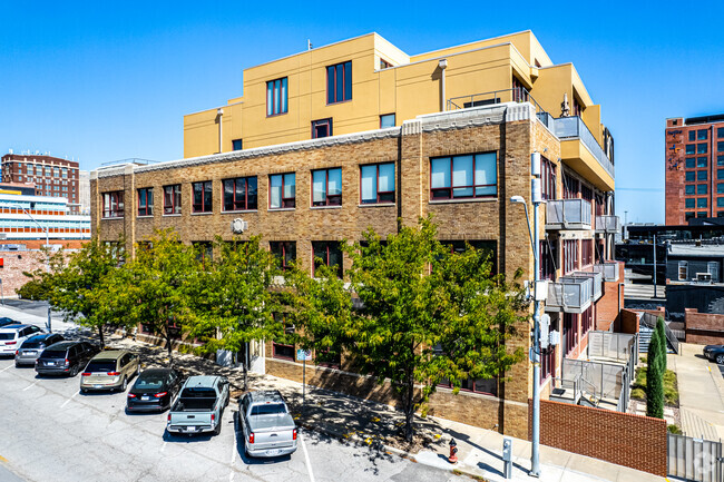 Primary Photo - 1819 LOFTS