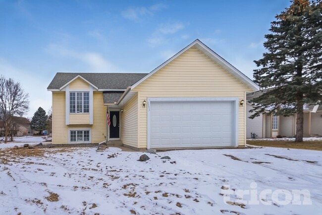 Building Photo - 8906 St Croix Rd