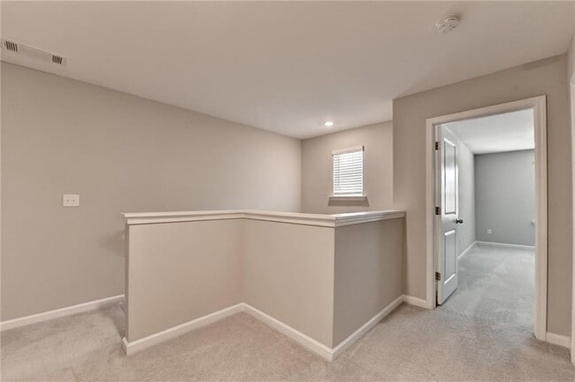 Building Photo - 4335 Magpie Dr