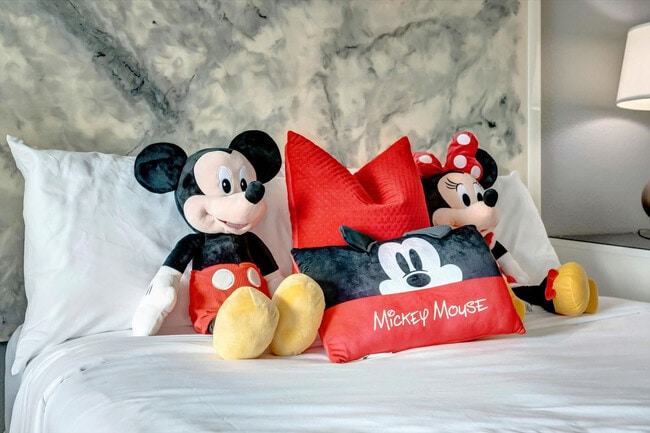 Building Photo - 8303 Palm Pkwy