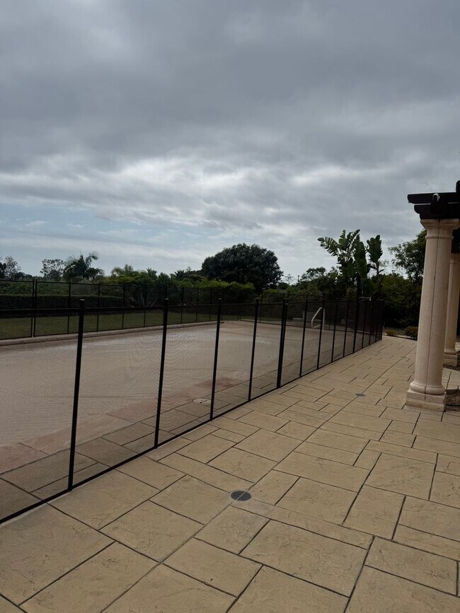 Building Photo - Montecito Property with a View and a Pool ...
