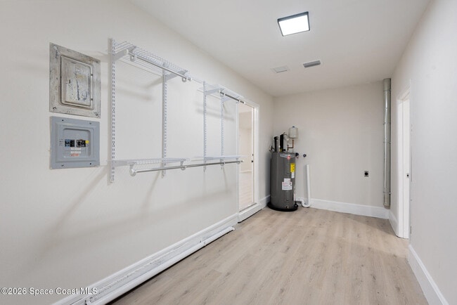 Building Photo - 1650 Leach Cir