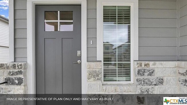 Building Photo - 325 Fairfax Ave