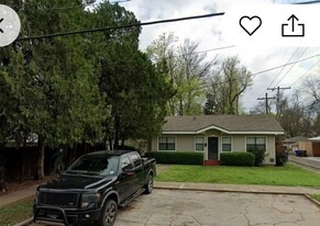 Building Photo - 714 W Symmes St
