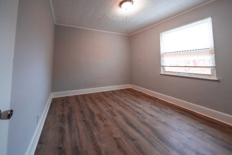 Building Photo - 11 Shepard St