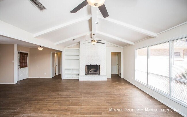 Building Photo - 6309 Nashville Dr