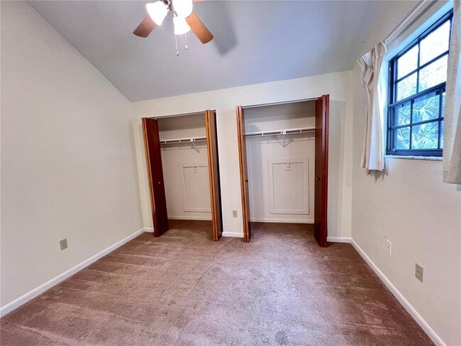 Building Photo - 313 SW 54th Dr