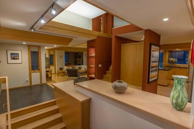 Building Photo - 1940 S Badour Rd