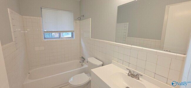 Building Photo - 3526 Cindy St NW