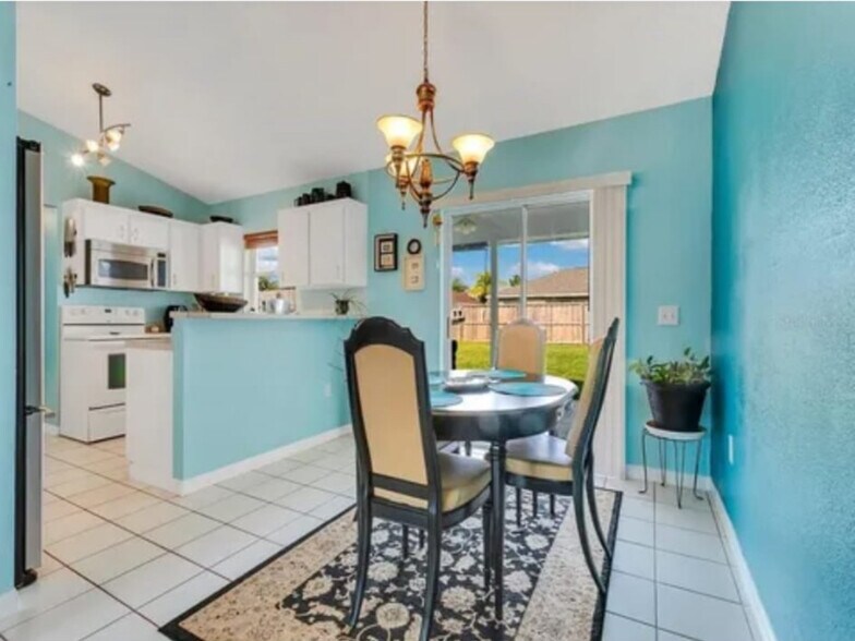 Building Photo - 620 Brockton Dr