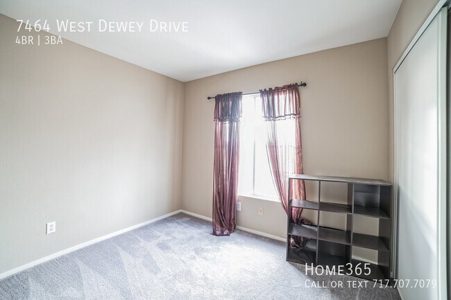 Building Photo - Stunning 4 bedroom, 2.5 bathroom home in L...