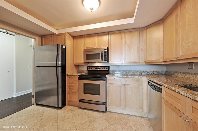 Building Photo - 155 N Harbor Dr