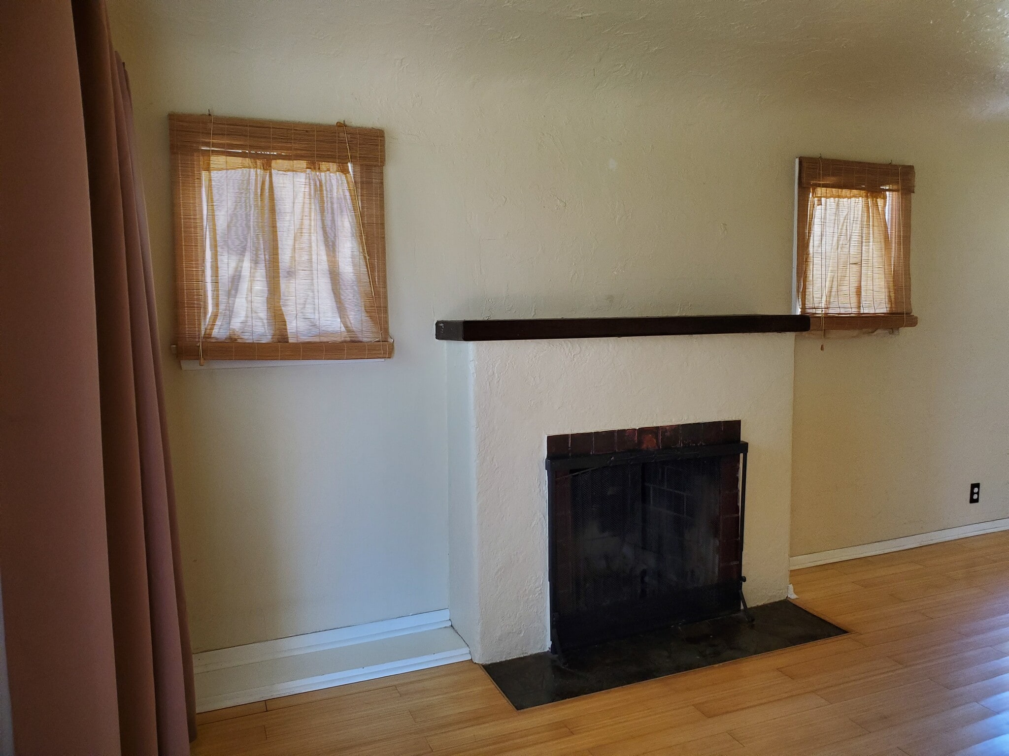 Living room-fireplace - 10832 Westminster Ave