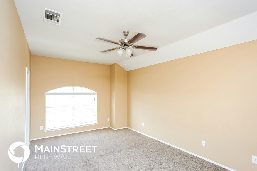 Building Photo - 1512 Yellowbird Ct