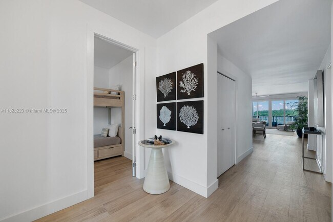Building Photo - 2424 Fisher Island Dr