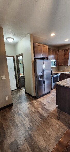 Building Photo - 234 E Residence Pl