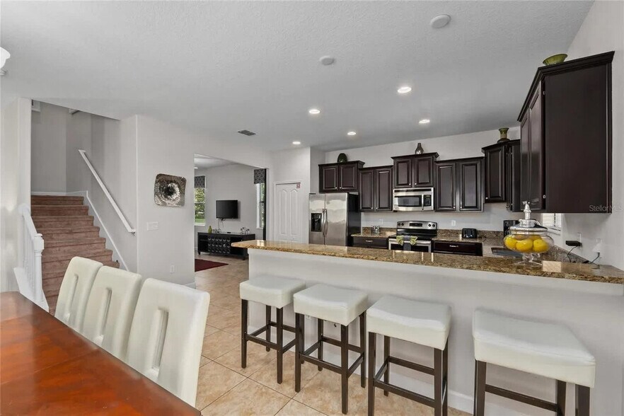 Building Photo - 1401 Wexford Way