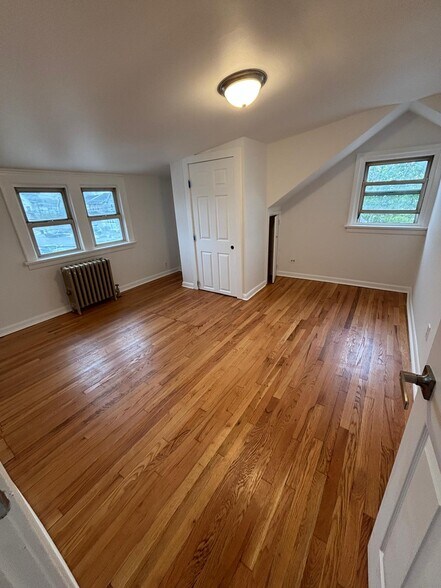 Building Photo - 58 Belmount Ave
