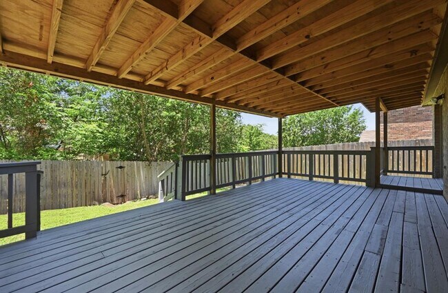 Building Photo - 11312 Crest Meadow Ln