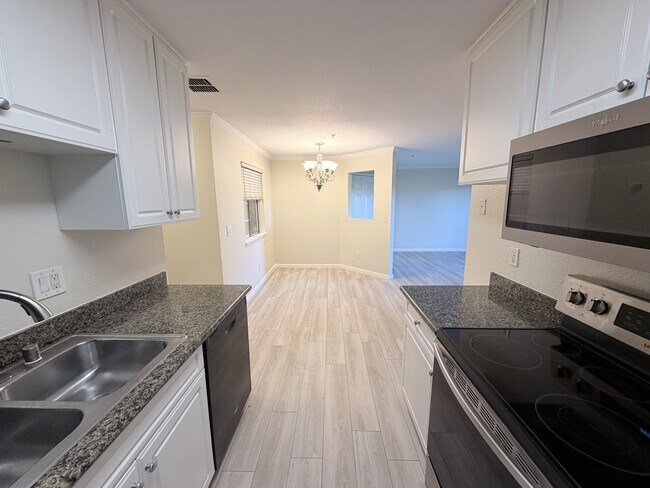 Building Photo - 745 Watson Canyon Ct