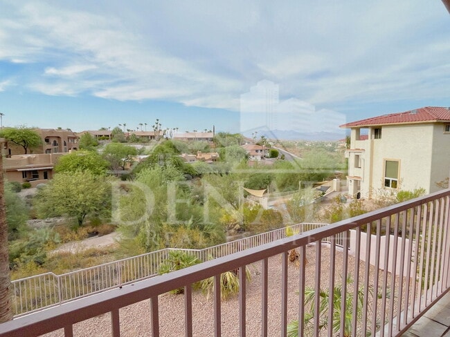 Building Photo - 16044 E Sunflower Dr