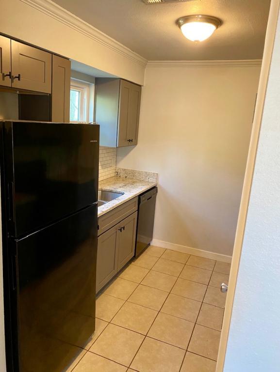 Building Photo - 58 Whitmar Drive