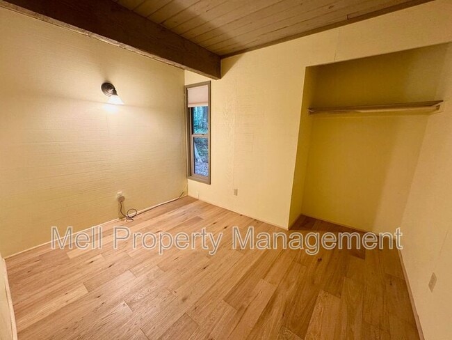 Building Photo - 199 E Cutty Sark Ave