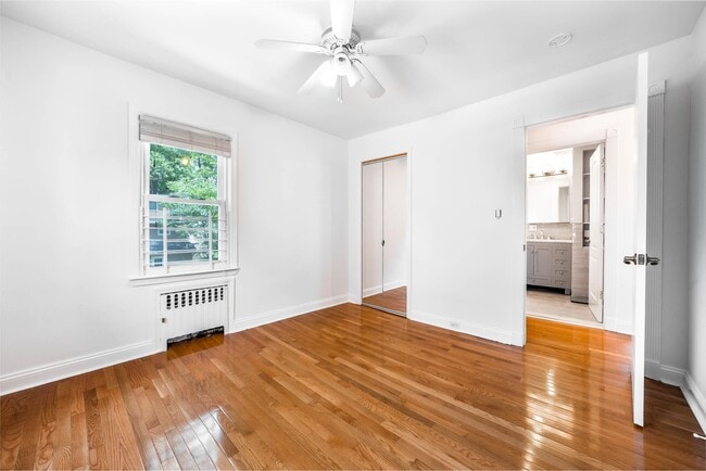 Building Photo - 85 BARROWS Ave