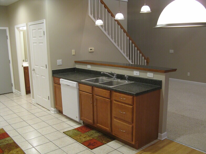 Building Photo - 347 Sheraton Dr NW