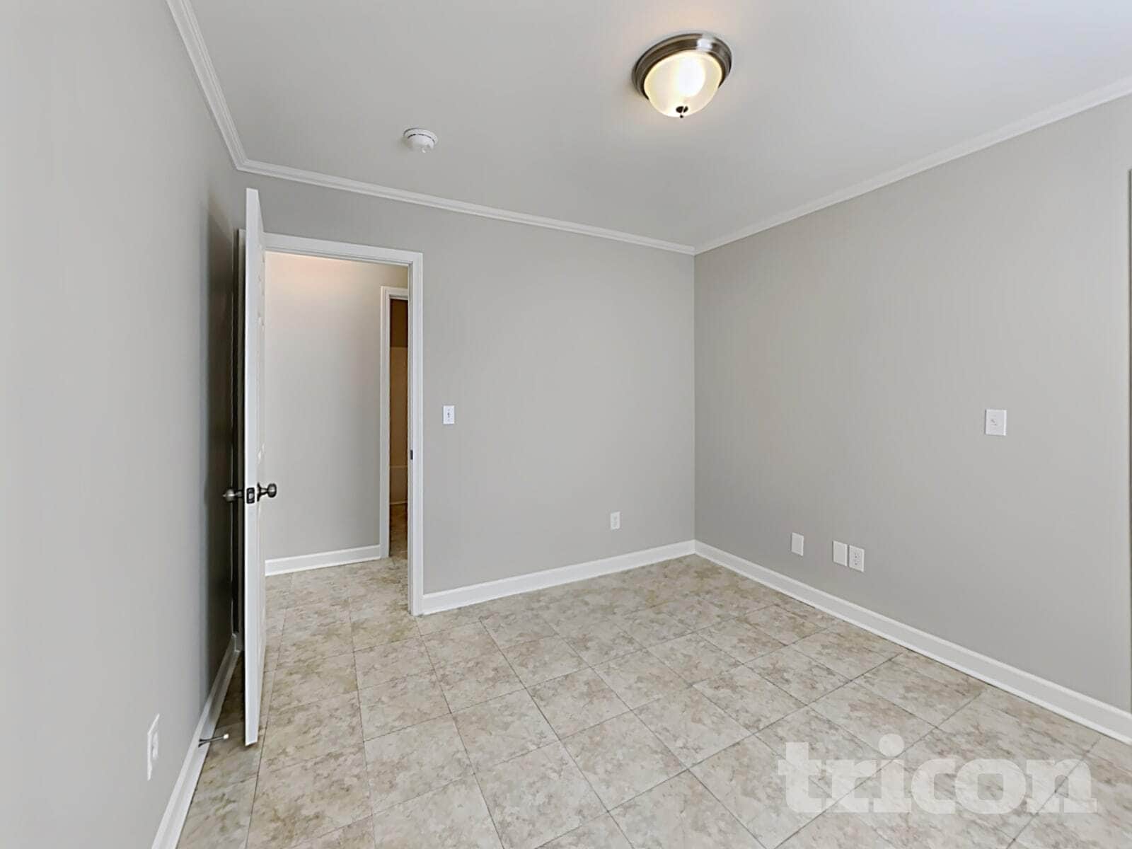 Building Photo - 882 Anchor Way NE