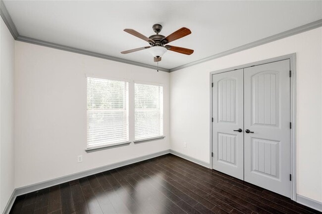 Building Photo - 483 McGarity